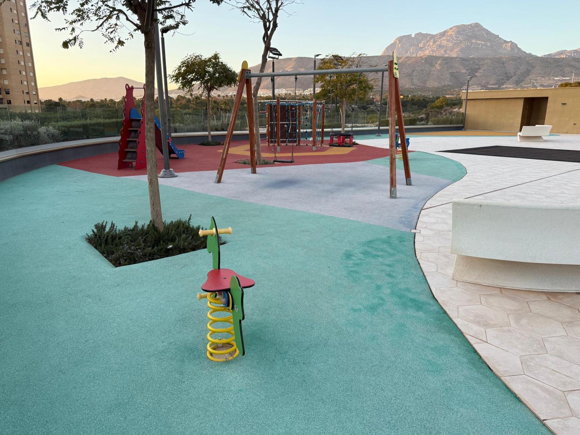 Intempo Sky Luxury Apartment 26 Floor Seaview Μπένιντορμ Εξωτερικό φωτογραφία