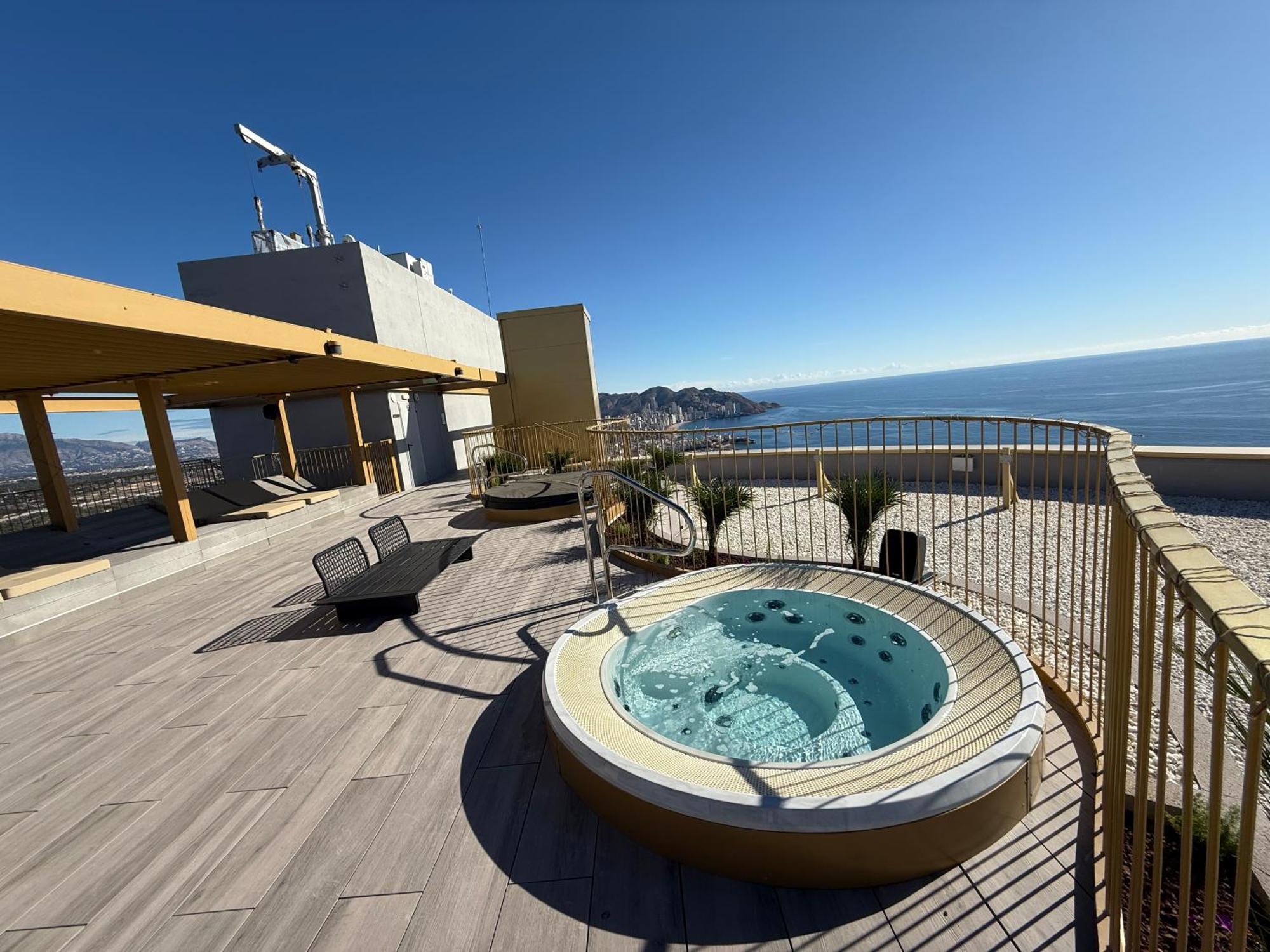 Intempo Sky Luxury Apartment 26 Floor Seaview Μπένιντορμ Εξωτερικό φωτογραφία